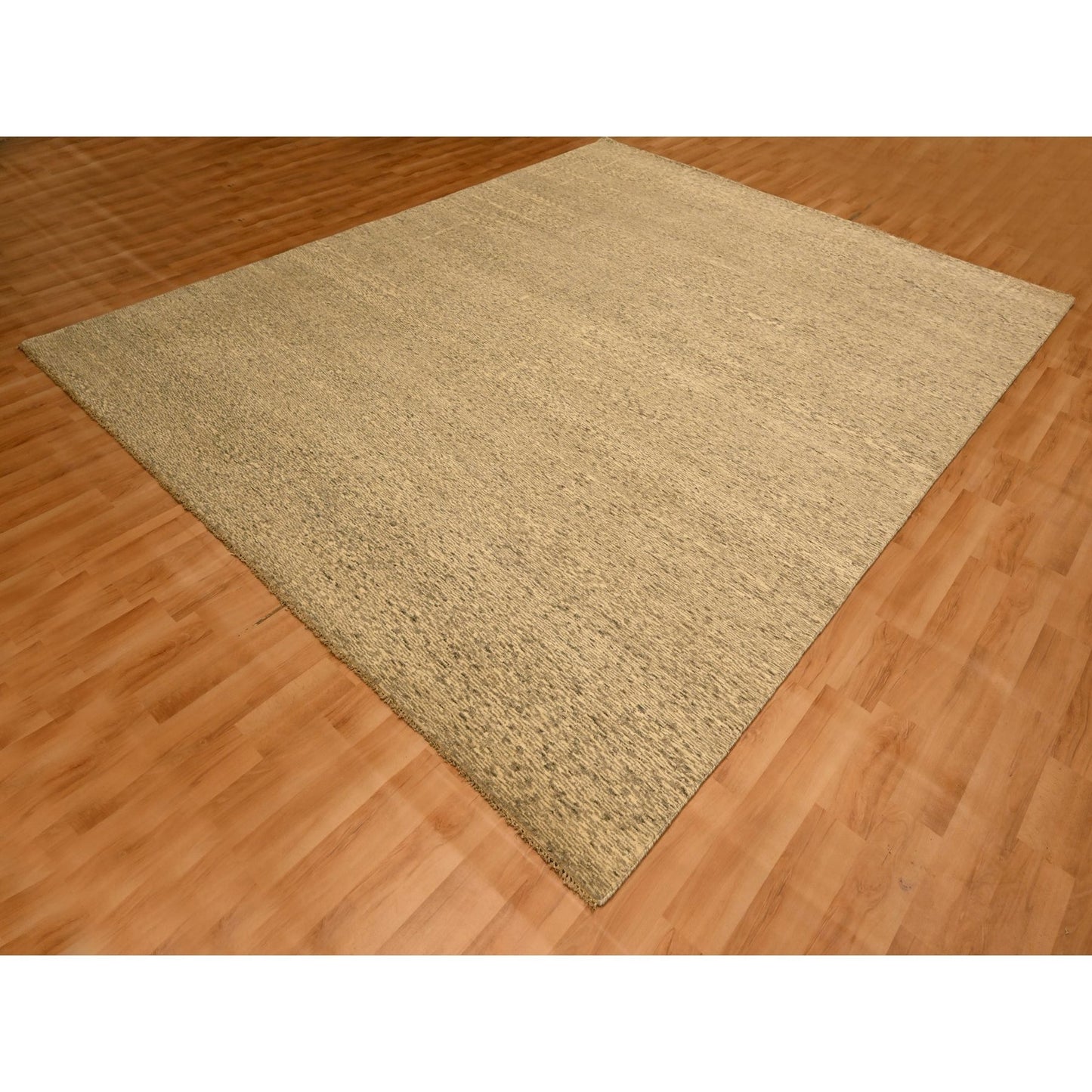 7'9"X9'7" Beige Tone On Tone Natural Wool Grass Design Hand Knotted Rug