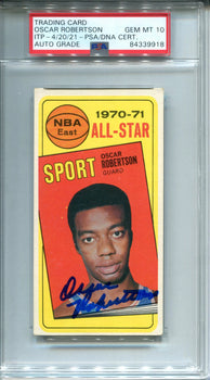 Oscar Robertson Autographed 1970-71 Topps Card