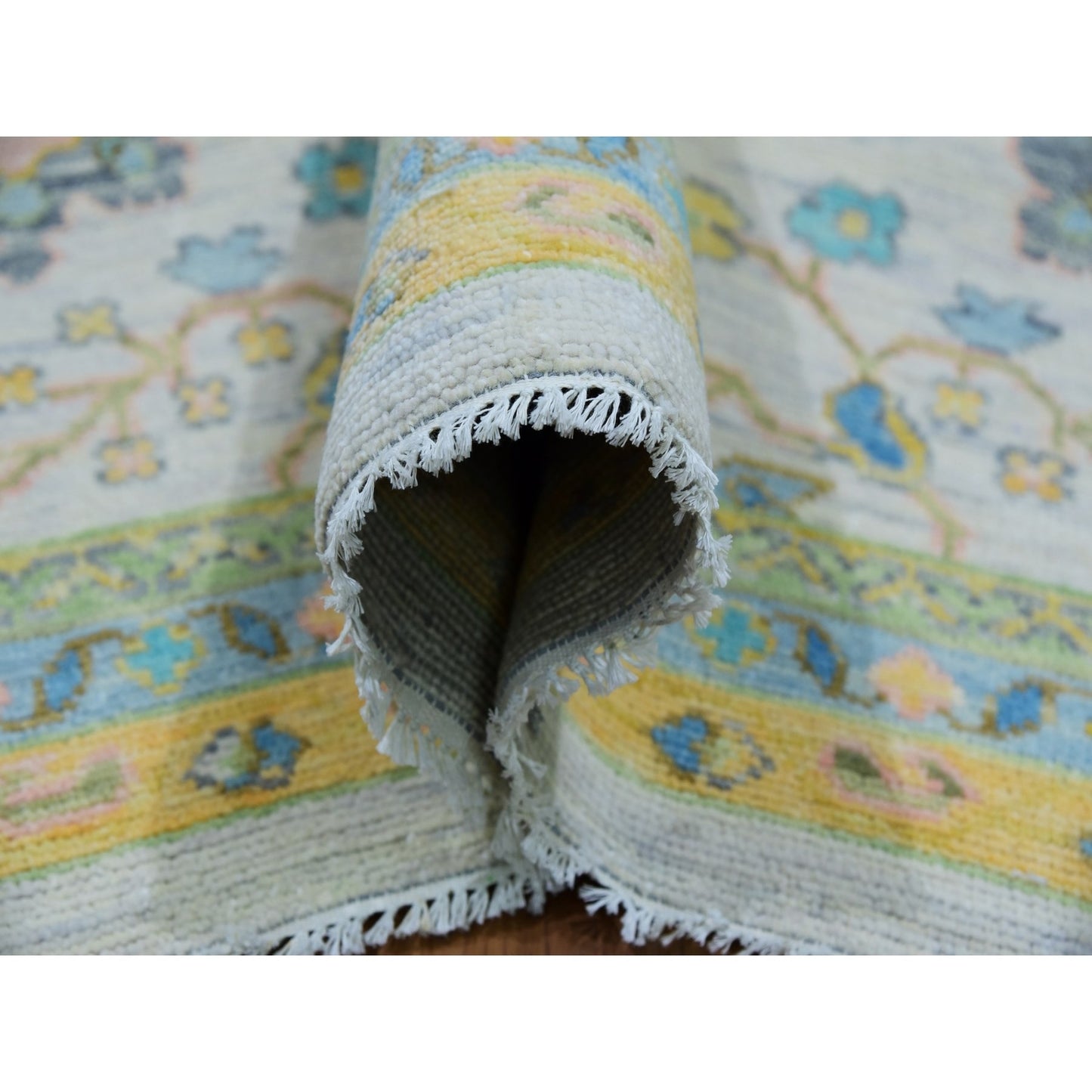 10'1"X14' Daisy Ivory Hand Knotted Oushak Weave And Design Pure Wool Rug