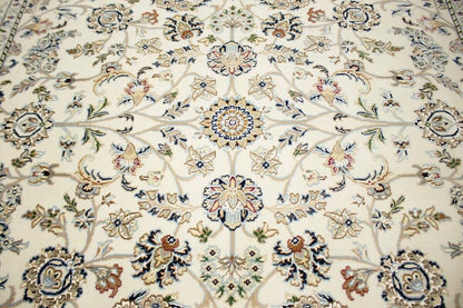 Handmade Indo-Nain Classic Floral Design Wool