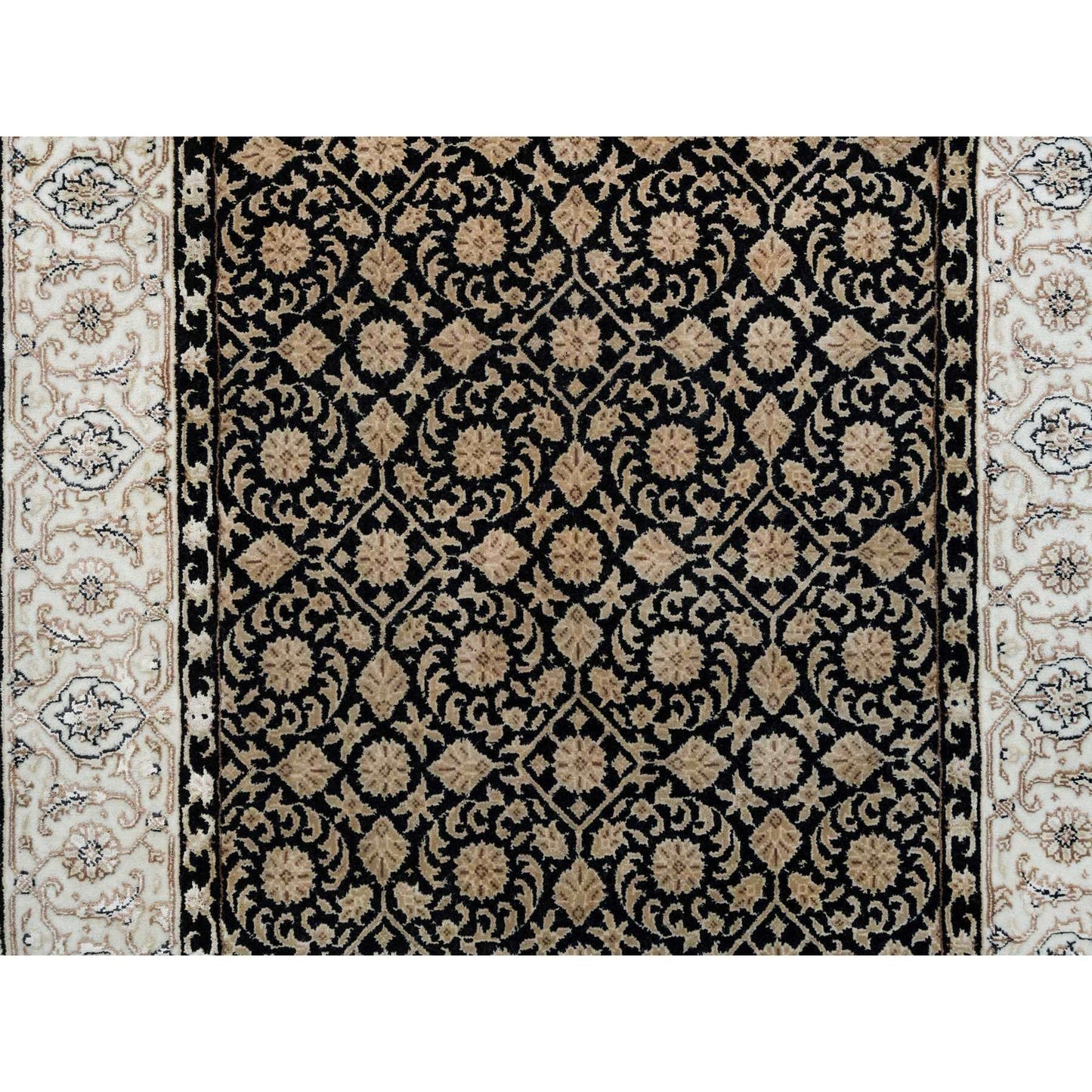 3'1"X5'5" Black 250 Kpsi Organic Wool Hand Knotted Herrita Design Rug
