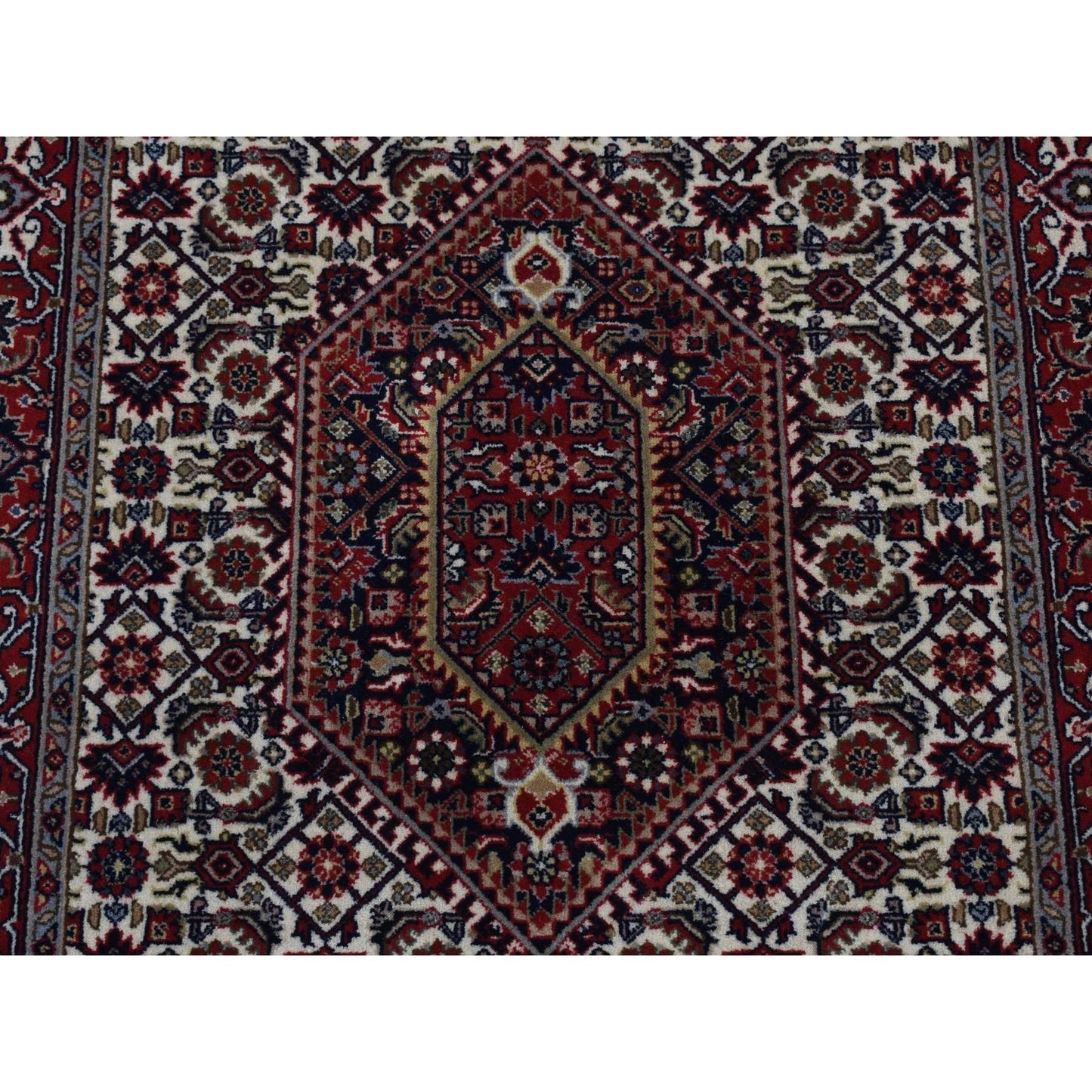 2'9"X11'4" Ivory Hand Knotted 300 Kpsi Wool Bejar Mahi Runner Rug