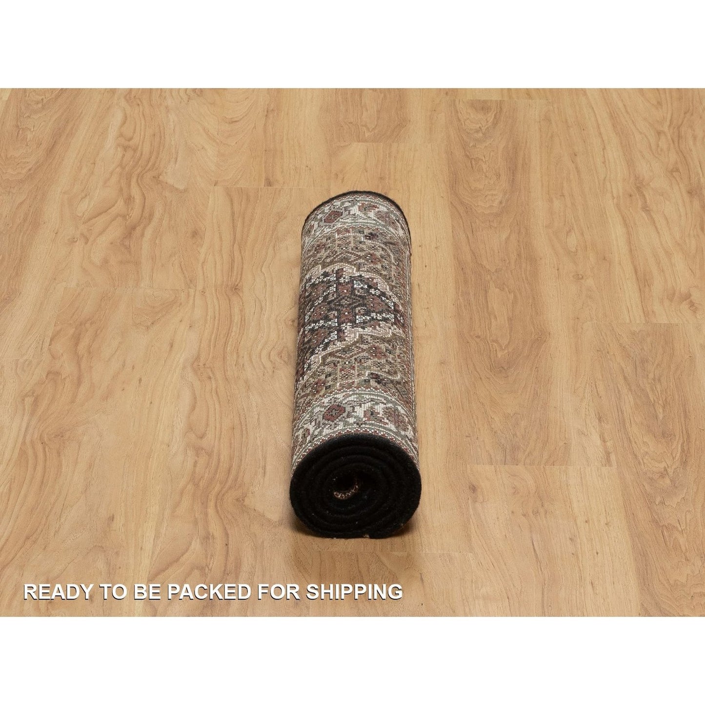 2'5"X4'8" Black Wool Rug Tebraz Mahi With Medallion Design Hand Knotted