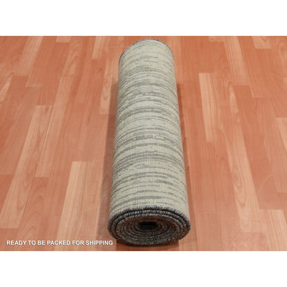 2'6"X12'6" Gray Modern Ombre Design Hand Knotted Soft Wool Runner Rug