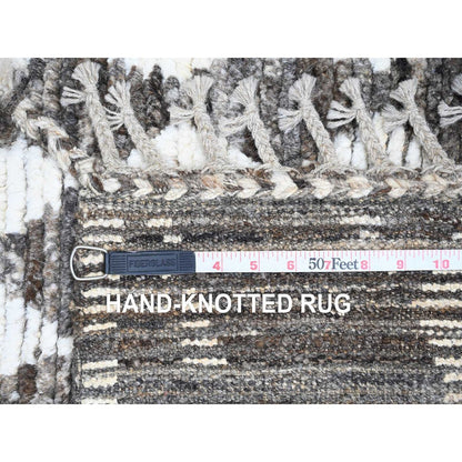 4'1"X5'6" Brown Moroccan Weave Geometric Pattern Wool Hand Knotted Rug