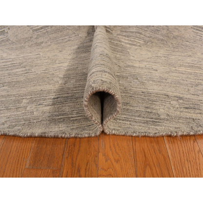 8'1"X8'1" Gray Undyed Natural Wool Modern Hand Knotted Round Rug
