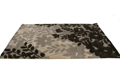 Hand-Tufted Multicolored Floral Design Rug