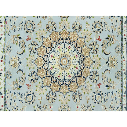 5'X6'9" Brittany Blue Nain Design 250 Kpsi Natural Wool Hand Knotted Rug