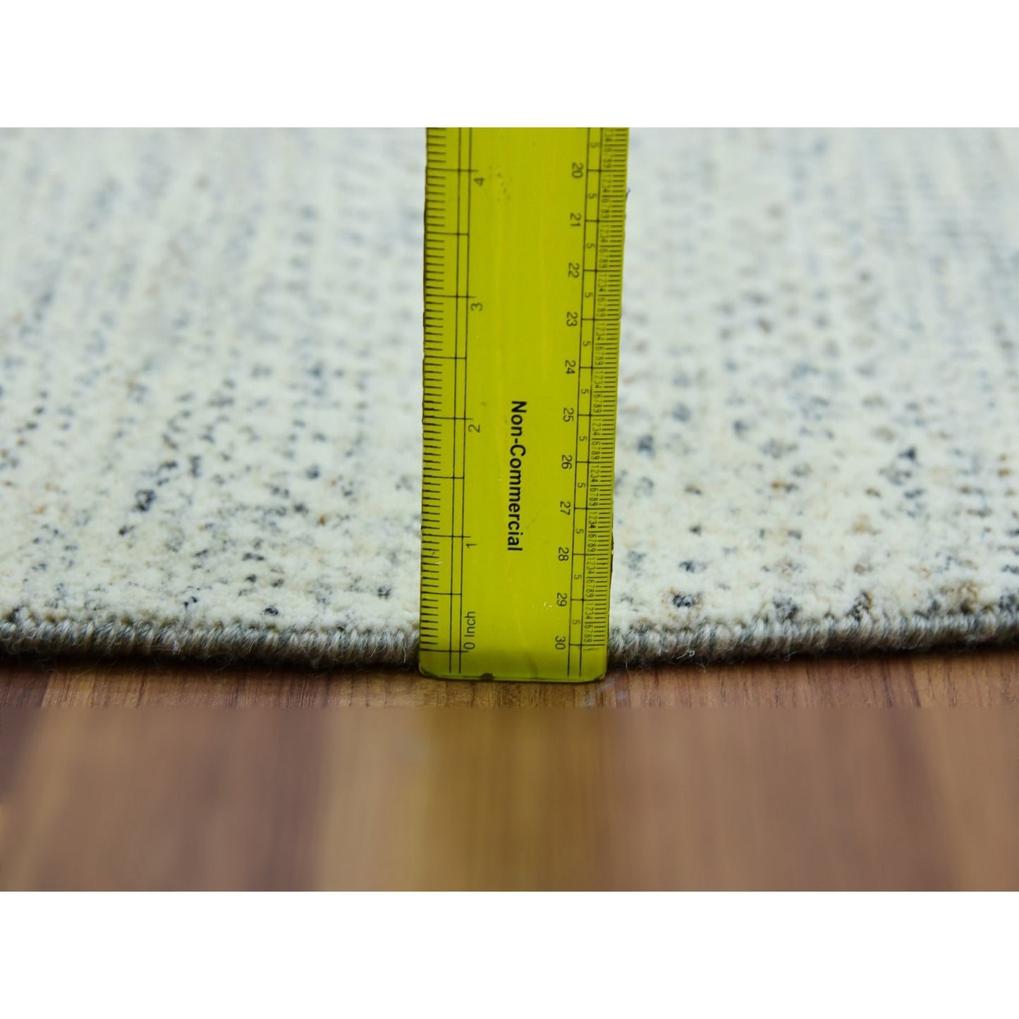 6'X6' Wickham Gray Hand Knotted Grass Design Modern Undyed Wool Round Rug