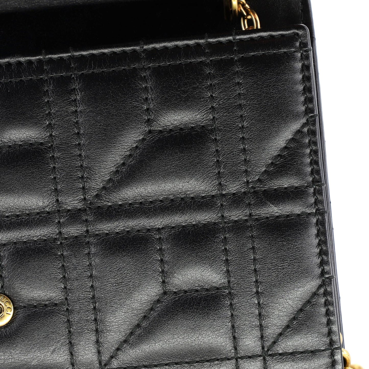 Gucci Pearly Gg Marmont Chain Wallet Matelasse Leather Mini