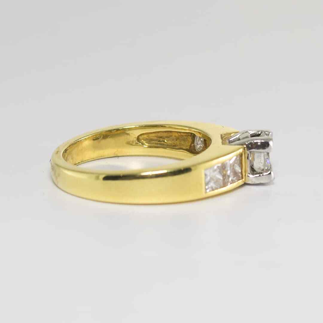 18K Yellow Gold Diamond Engagement Ring 1.30Ct