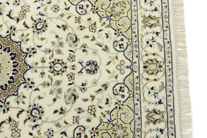 Indo-Nain Hand-Knotted Wool Oriental Rug Classic