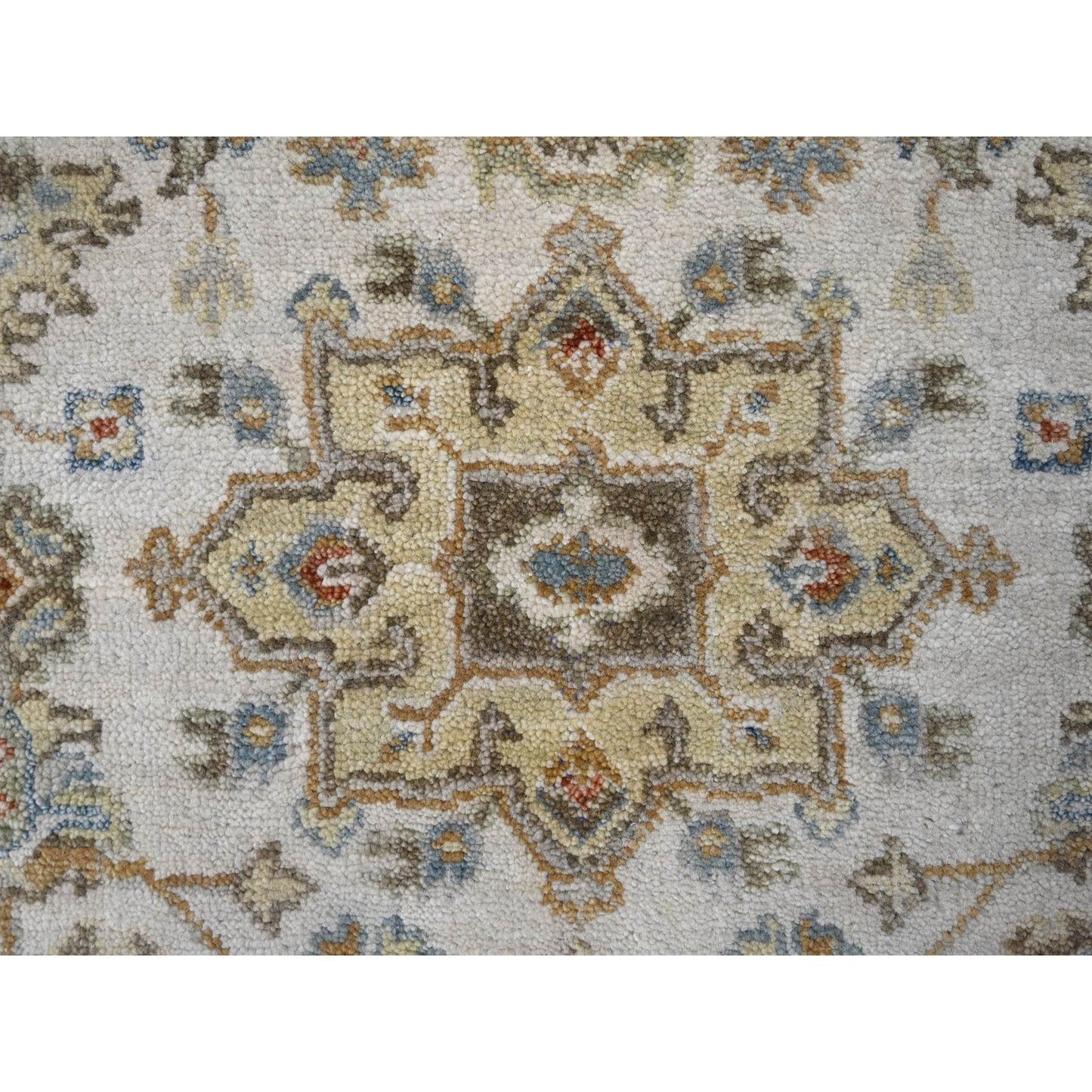 2'9"X17'10" Ivory Shiny Wool Hand Knotted Karajeh Design Xl Runner Rug