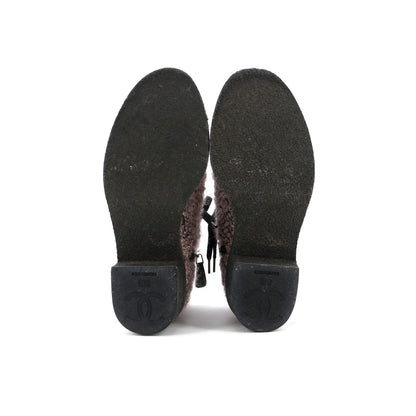 Chanel Women'S Cap Toe Combat Boots Tweed