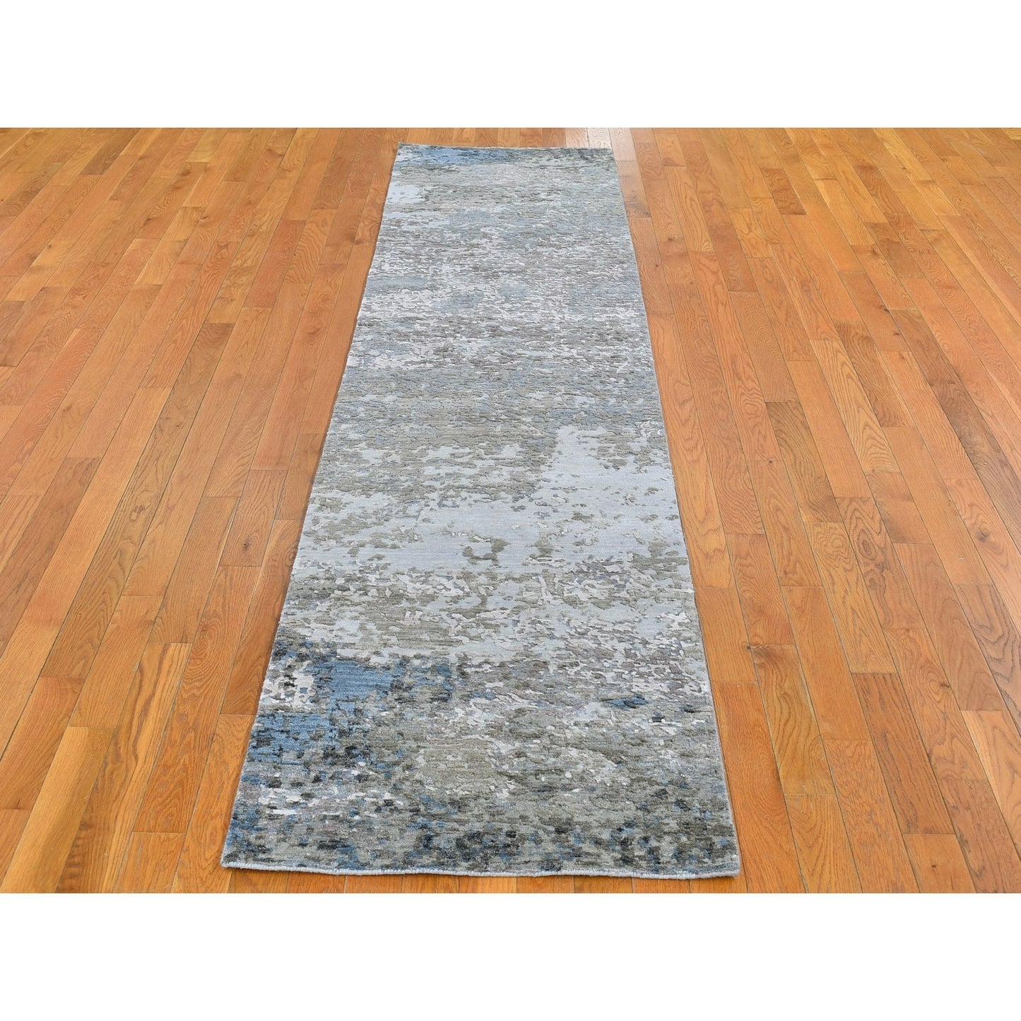 2'6"X10'6" Abstract Design Wool&Silk Hi-Low Pile Hand Knotted Runner Rug