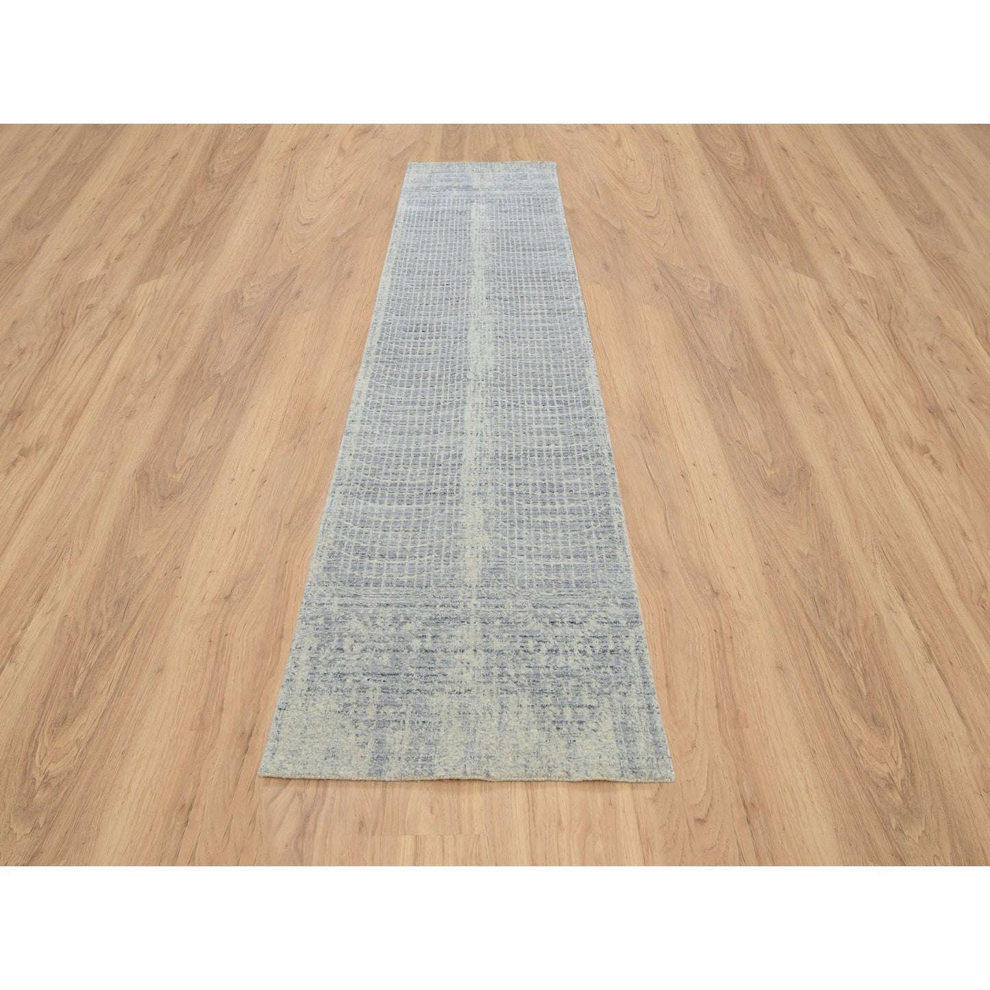 2'6"X12' Gray Wool And Plant Based Silk Hand Loomed Runner Rug