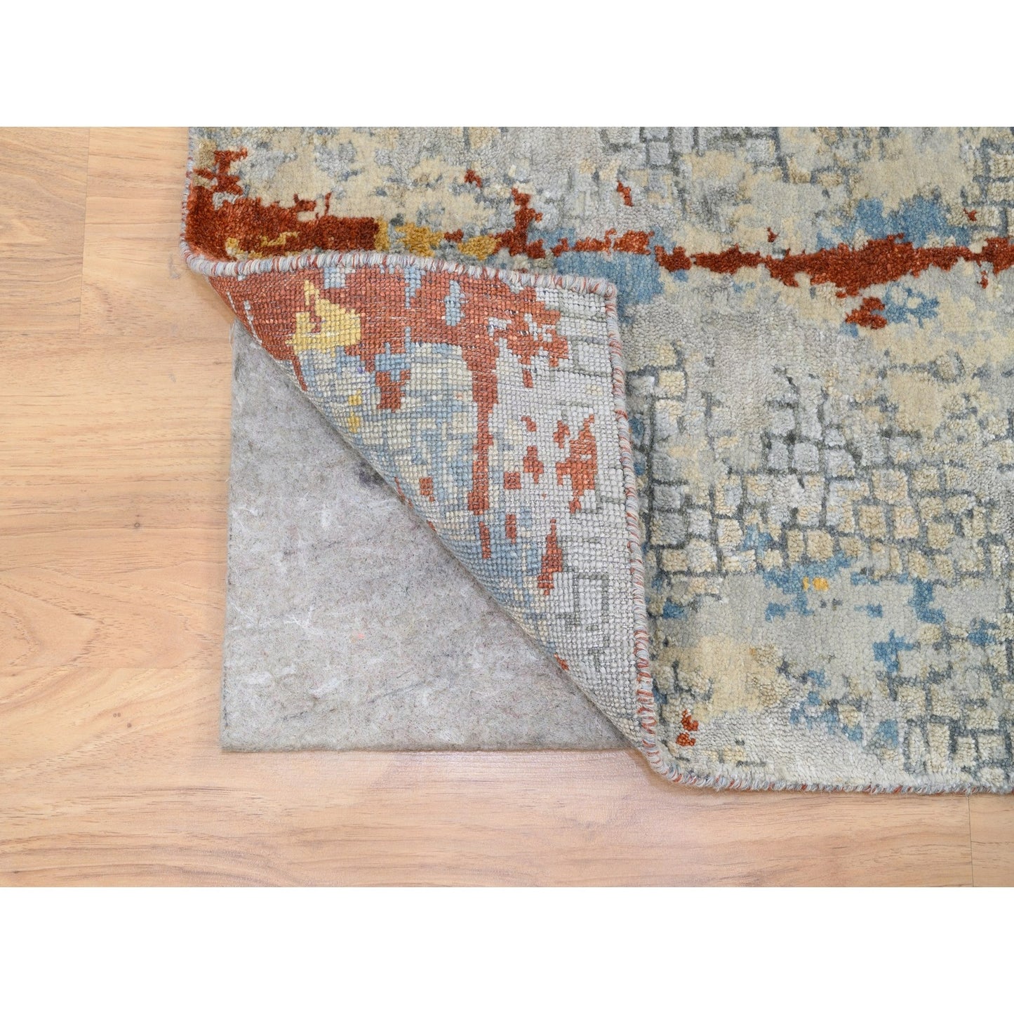 2'6"X5'10" Wool And Silk Abstract Fire Mosaic Design Hand Knotted Rug