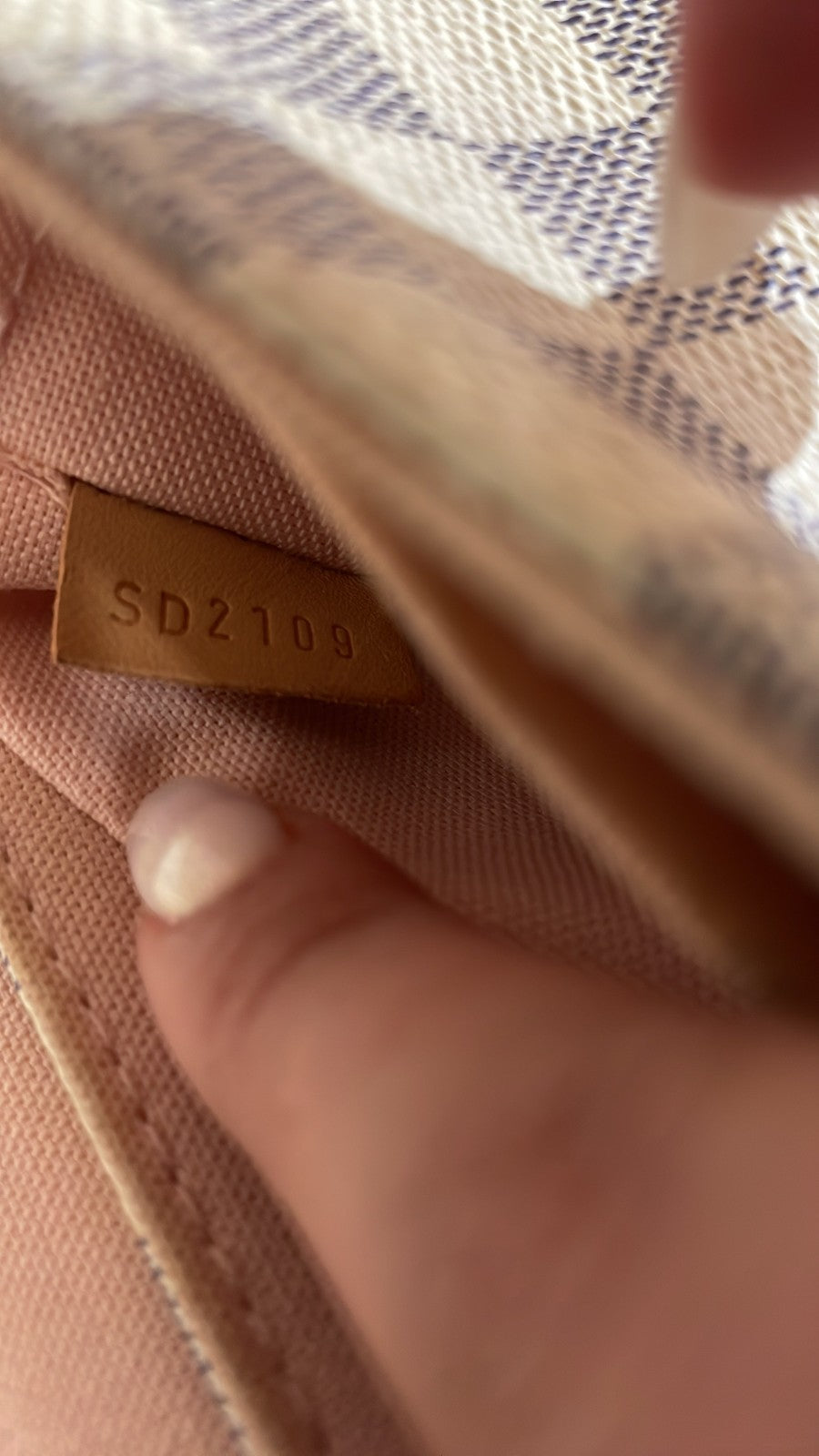 Louis Vuitton Croisette Handbag Damier