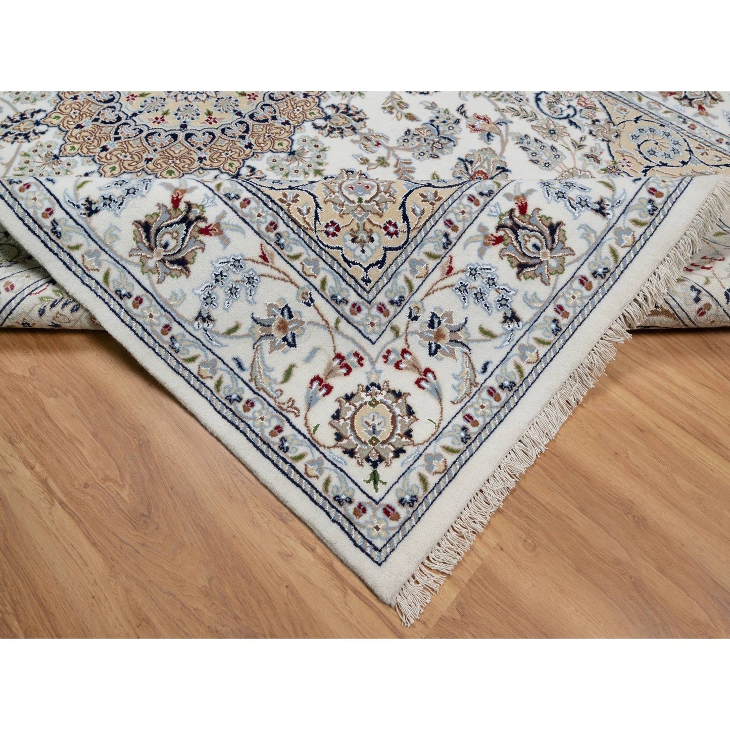 5'10"X9'2" Pearl White, 250 Kpsi, Hand Knotted Nain Wool And Silk Rug