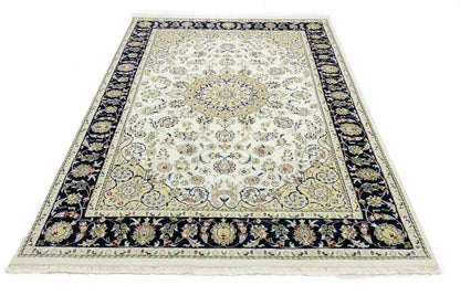 Hand-Knotted Indo-Nain Floral Medallion Rug
