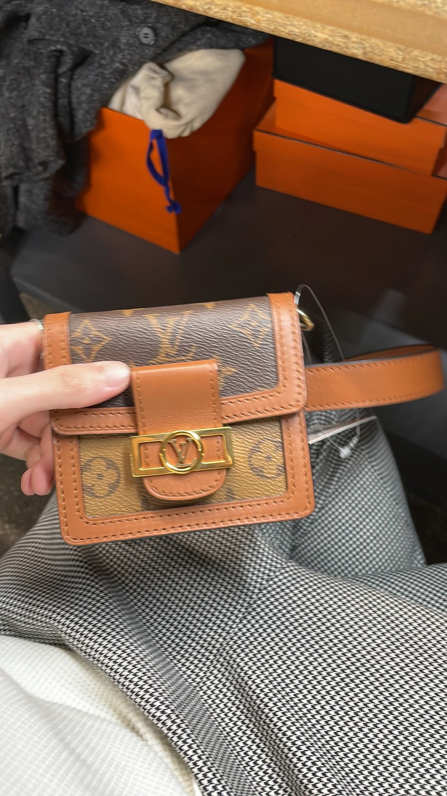 Louis Vuitton Dauphine Bumbag Reverse Monogram Canvas Bb