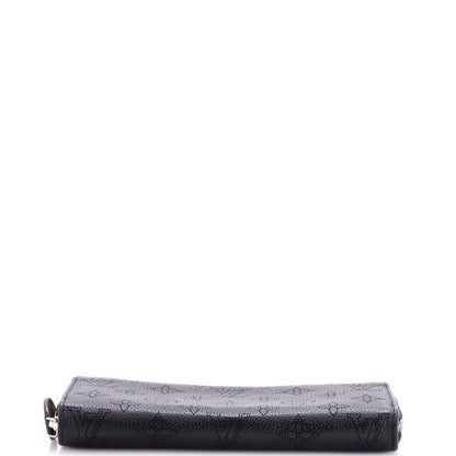 Louis Vuitton Zippy Wallet Mahina Leather