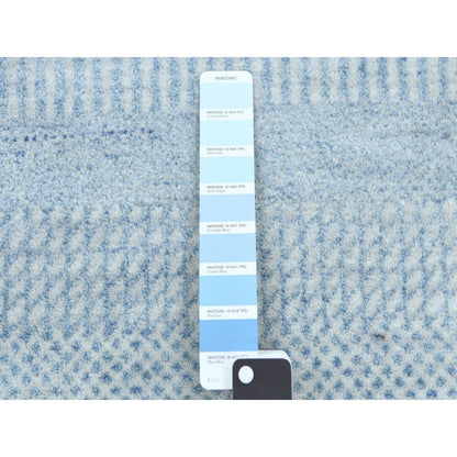 5'10"X5'10" Blue Wool And Silk Hand Knotted Modern Grass Design Round Rug