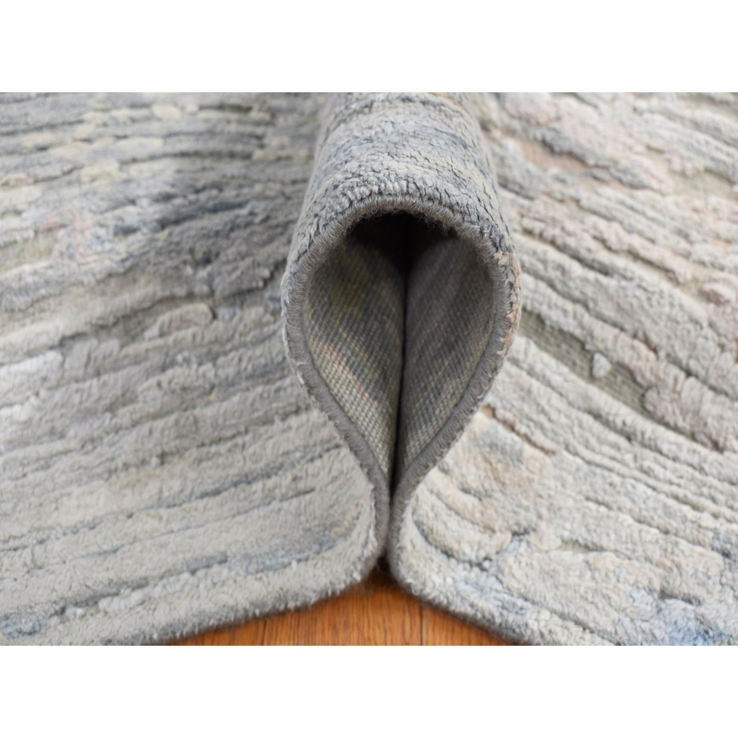 8'X10'6" Ivory Pure Silk Hand Knotted Modern Oriental Oriental Rug