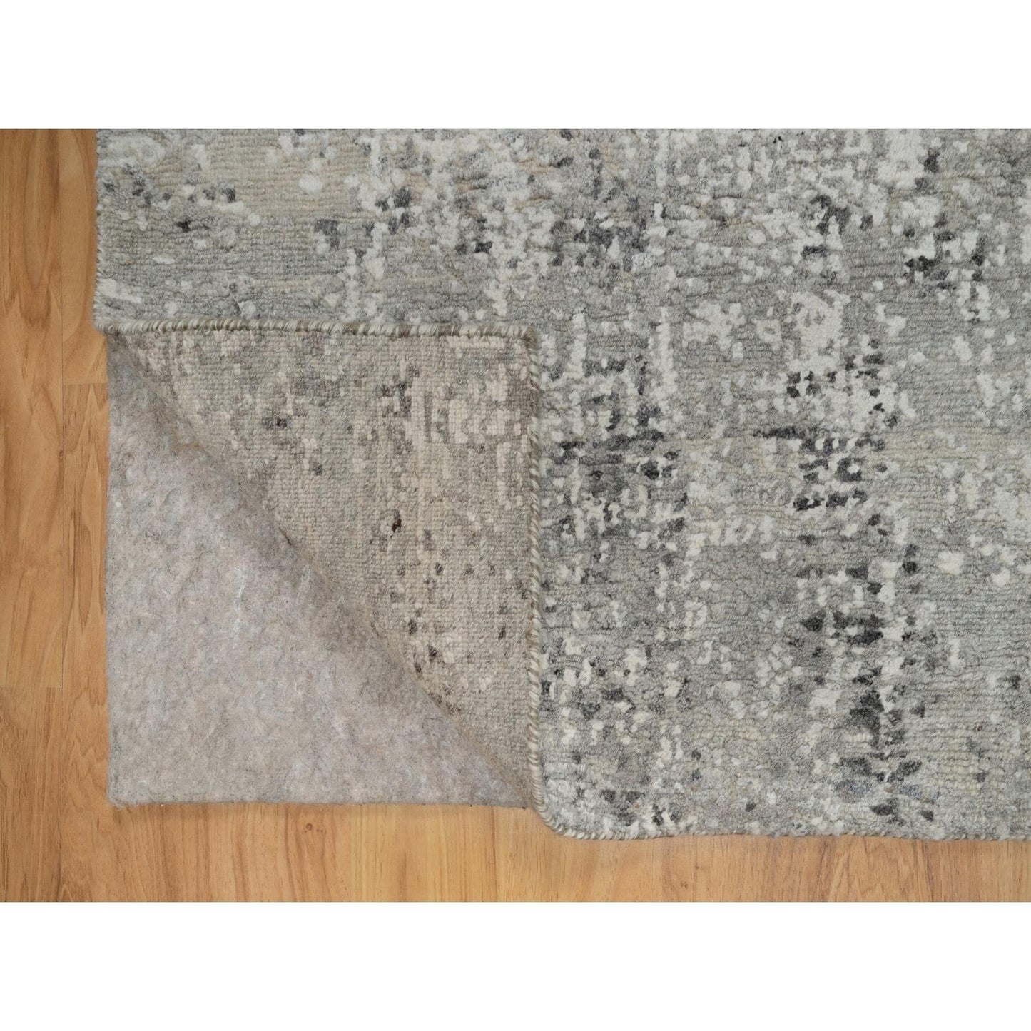 2'X3' Fossil Gray Undyed Natural Wool Hand Knotted Modern Design Mat Rug