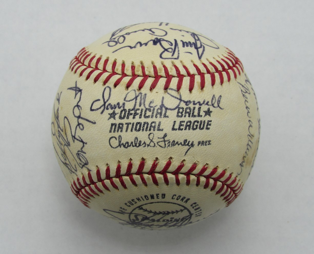 1972 Giants Team Signed By 23 Onl Baseball