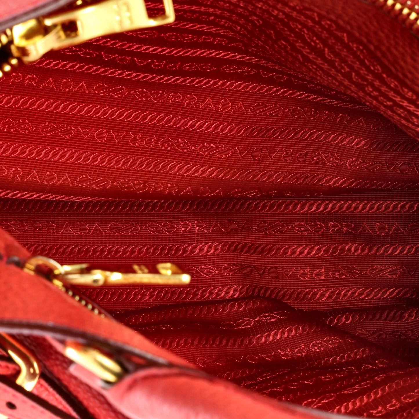 Prada Convertible Shopping Tote Vitello Daino Medium