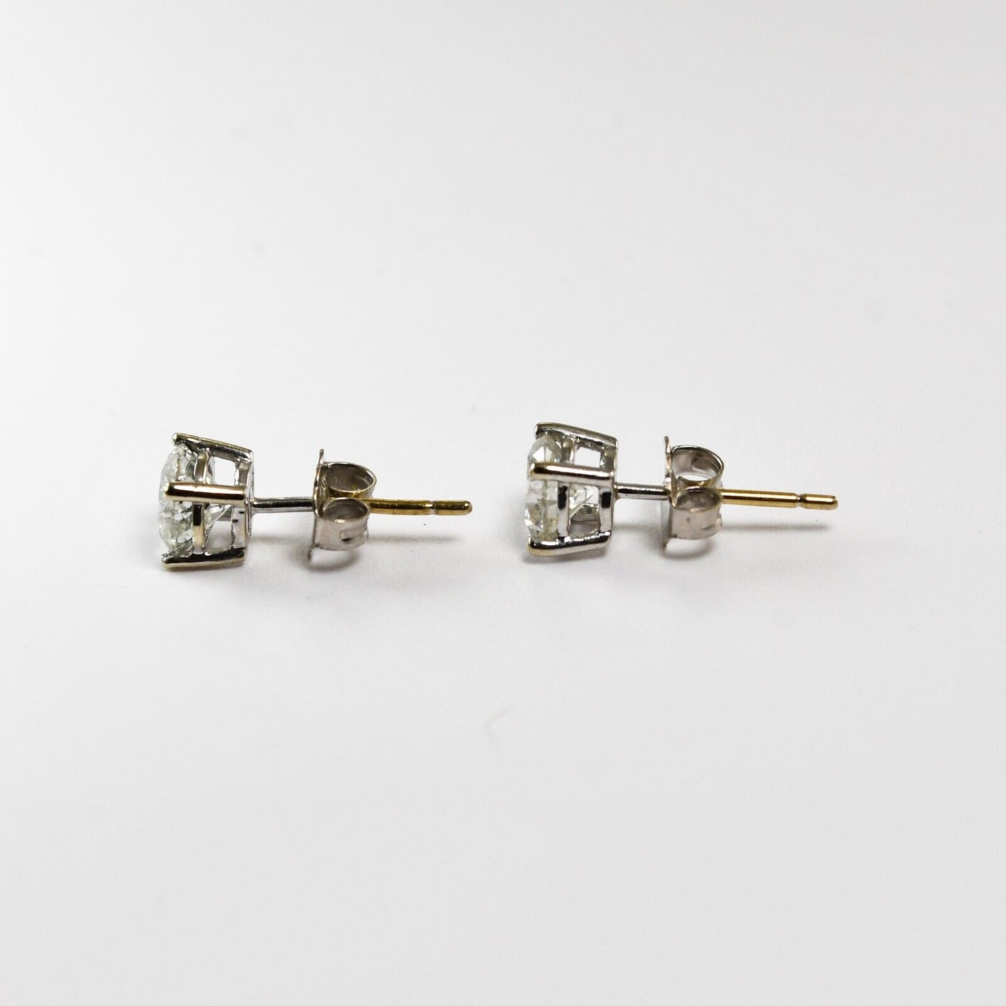 14K White Gold Diamond Stud Earrings 1.60Ct