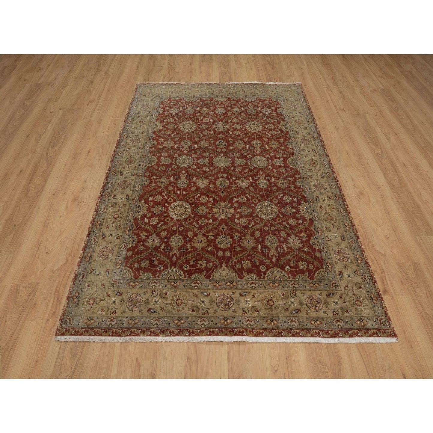 5'6"x7'9" Red Hereke with All Over Design 300 KPSI Wool & Silk Hand Knotted