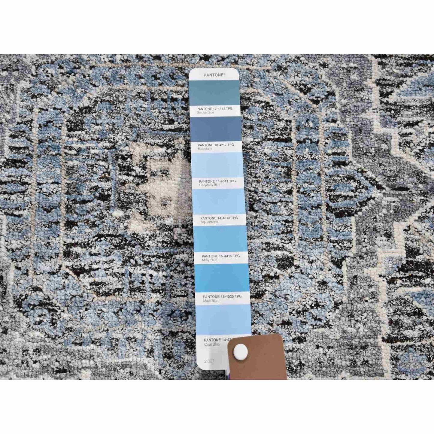2'7"X8'1" Silk With Textured Wool Hi-Low Pile Mamluk Design Runner Rug