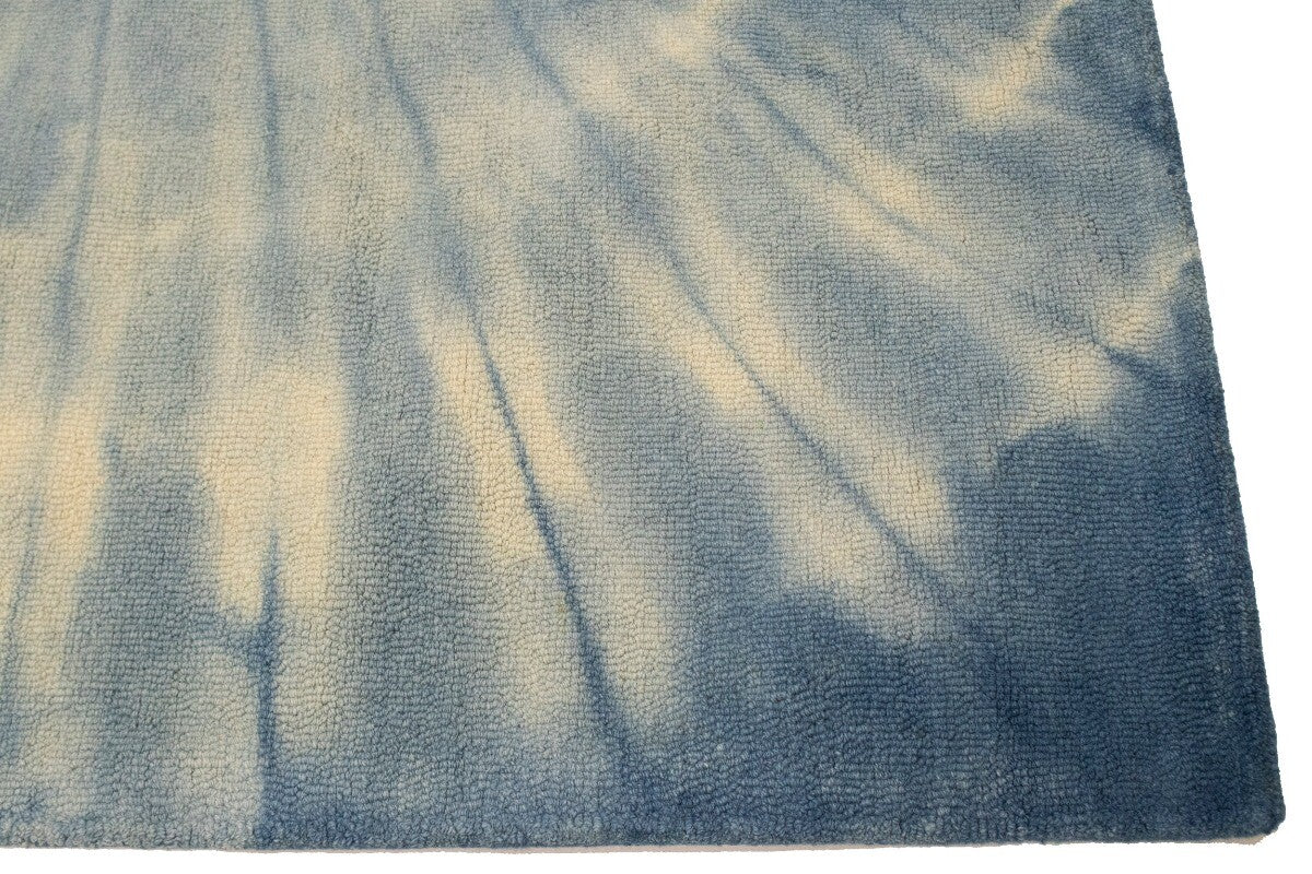 Hand-Tufted Blue Tie-Dye Rug Modern Kids Room