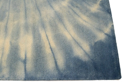 Hand-Tufted Blue Tie-Dye Rug Modern Kids Room