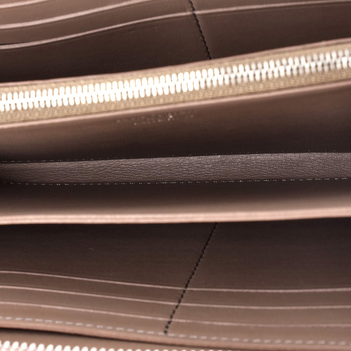 Louis Vuitton Comete Wallet Leather Long