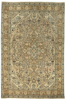 Vintage Oriental Rug Muted Floral Classic Carpet