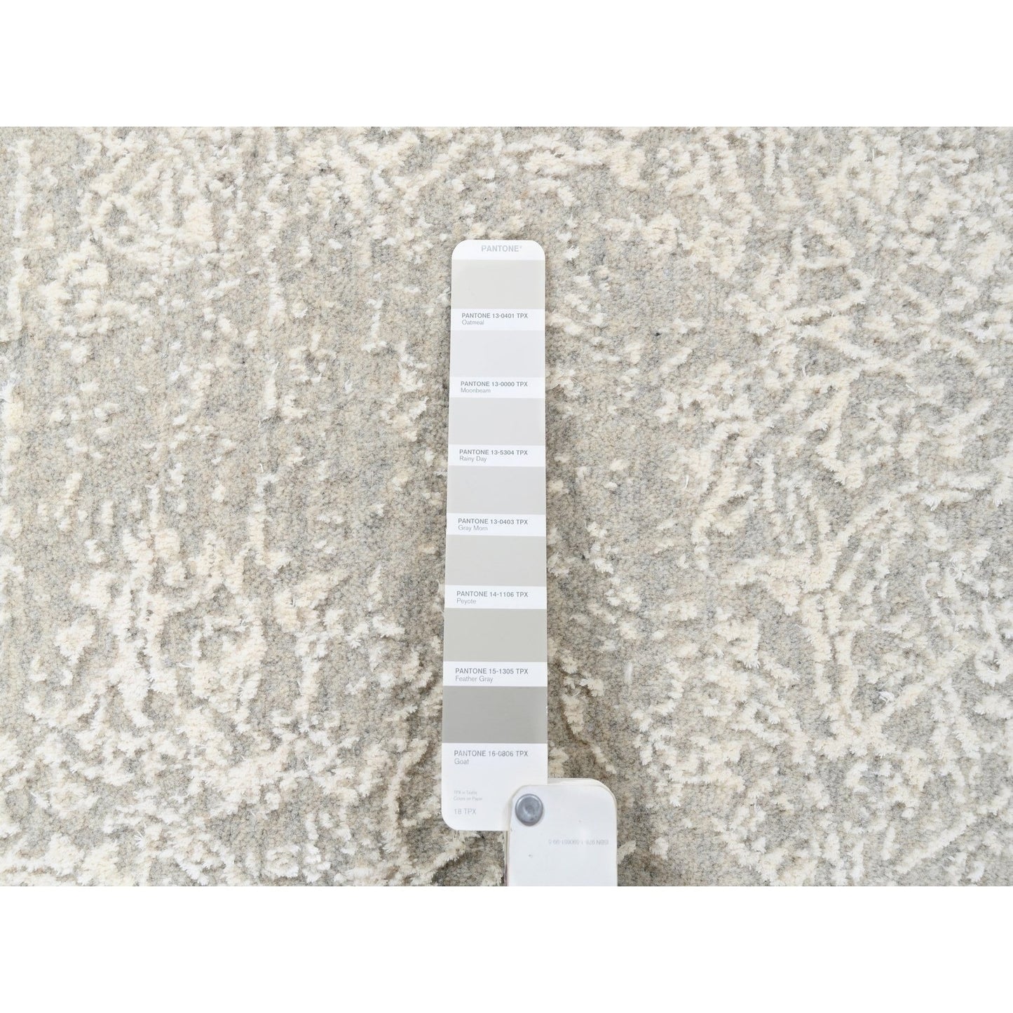 6'X6' Beige Wool And Silk Hand Loomed Fine Jacquard Round Rug