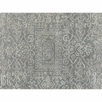 8'X8' Gray Fine Jacquard Hand Loomed Modern Wool And Art Silk Oriental Rug