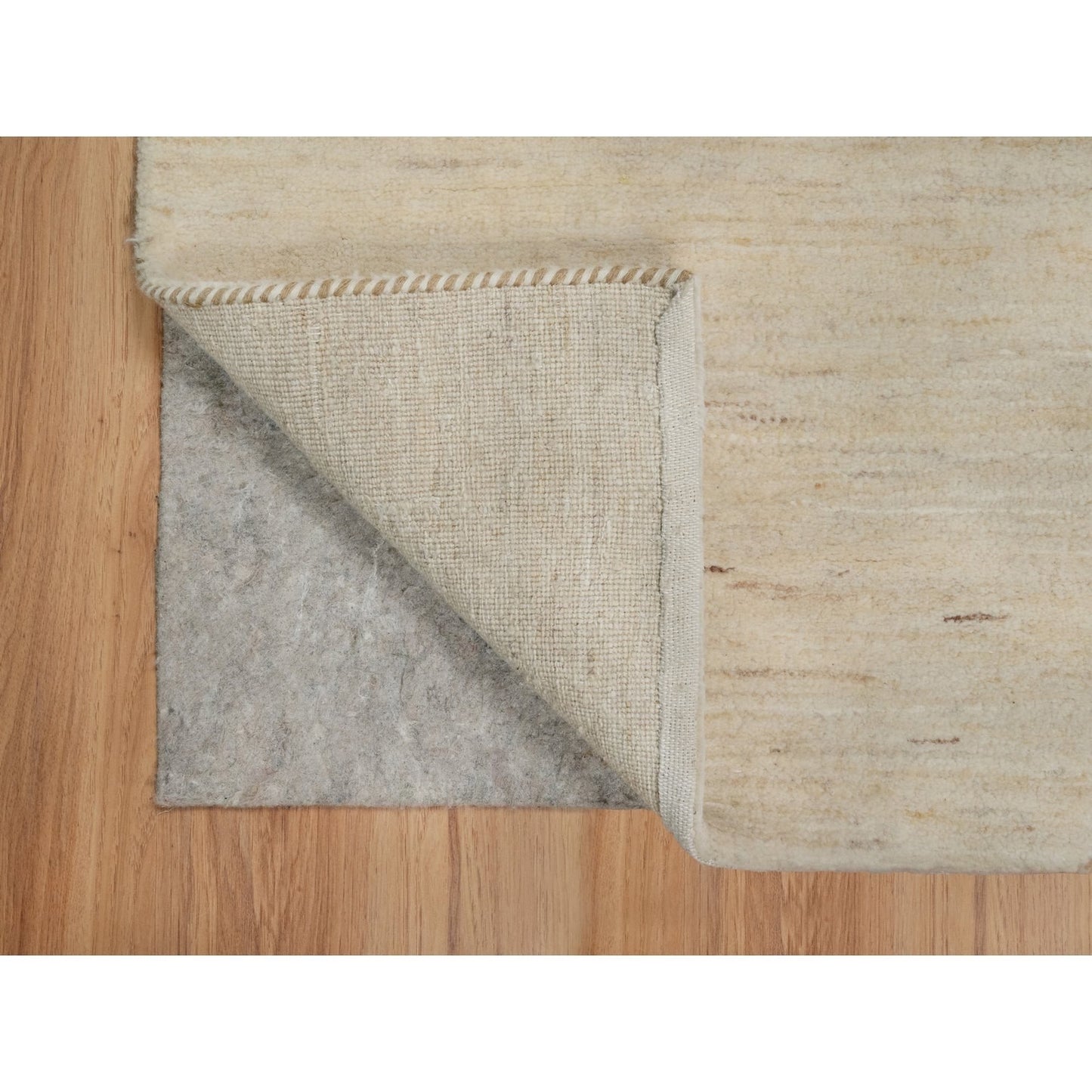 2'X3' White Modern Plain Design Pure Wool Hand Knotted Mat Oriental Rug