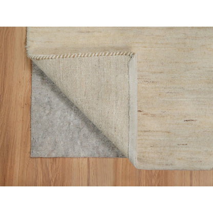 2'X3' White Modern Plain Design Pure Wool Hand Knotted Mat Oriental Rug