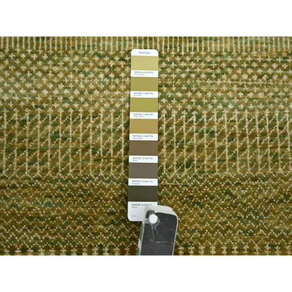 4'X6'1" Amber Green Wool And Silk Modern Grass Design Hand Knotted Rug