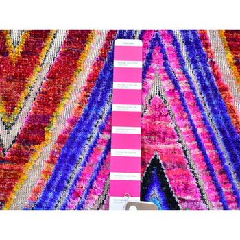 2'X3' Colorful Hand Knotted Chevron Design Sari Silk With Text Wool Rug
