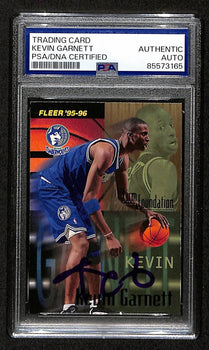 Kevin Garnett Hof Signed/Auto On Card 1995-96 Fleer Rc Card #335 Psa/Dna 198734