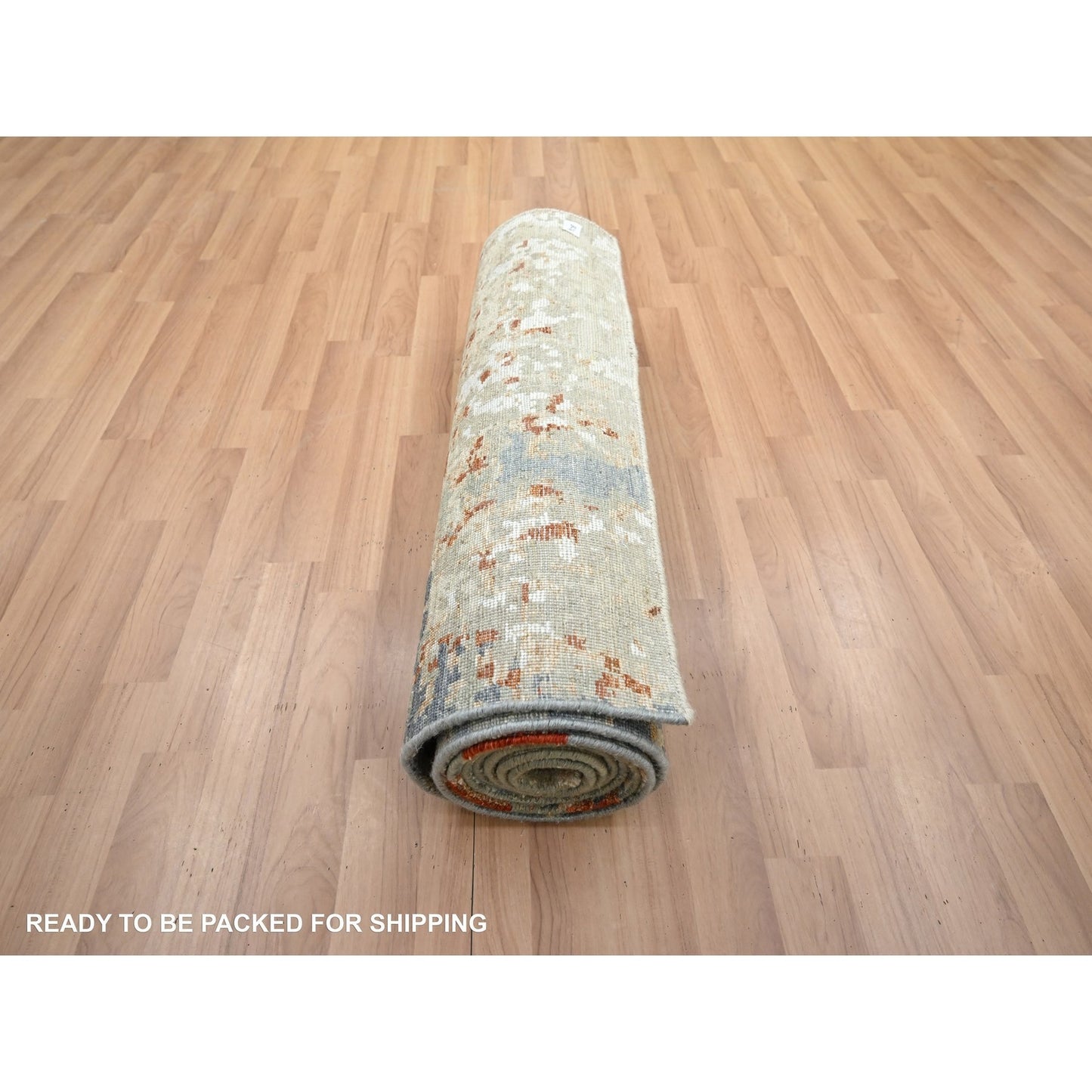 2'5"X10' Gray With Beige Abstract Design All Wool Hand Knotted Runner Rug