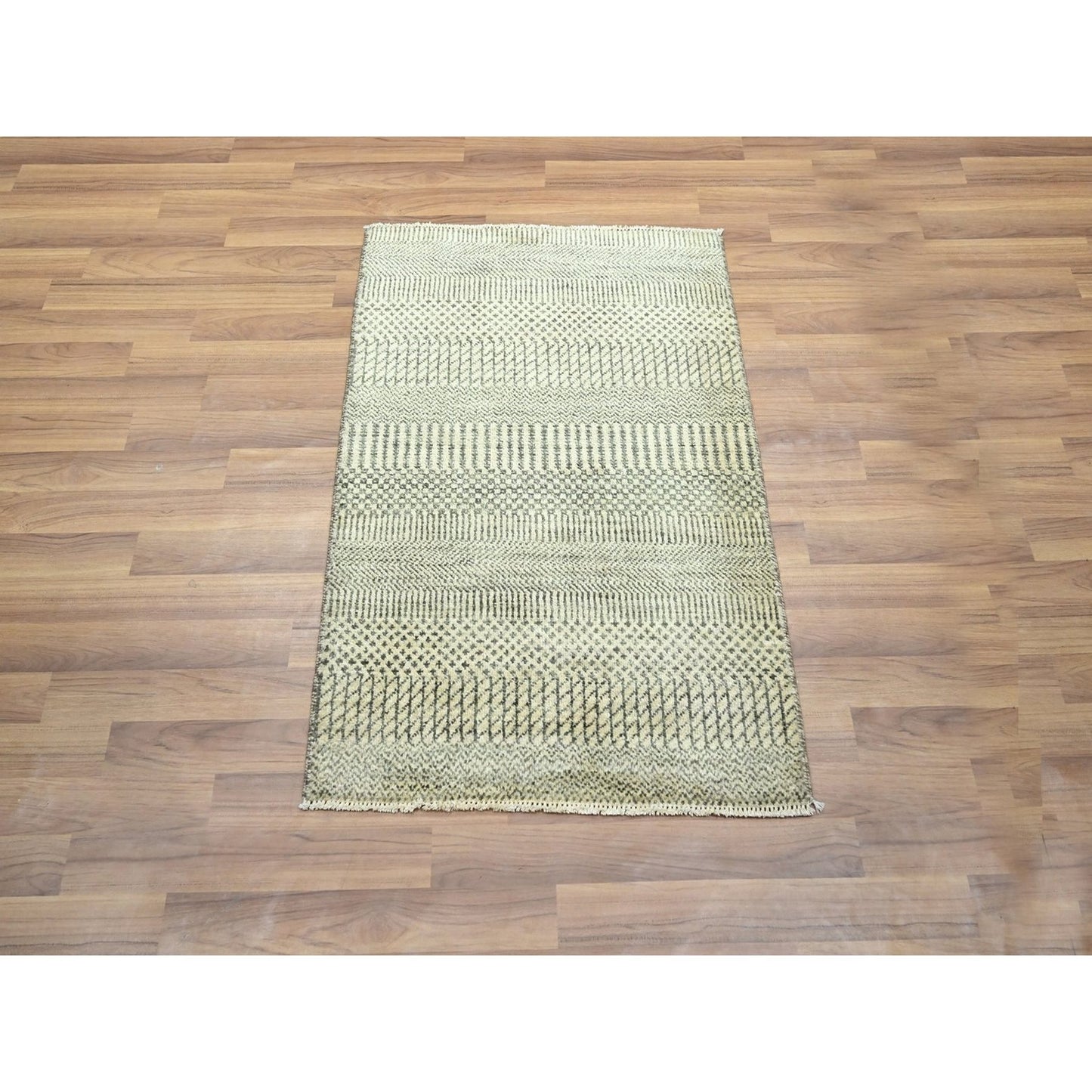 Rug 2'x3' Beige Modern Grass Design Wool with touch of Silk Hand Knotted