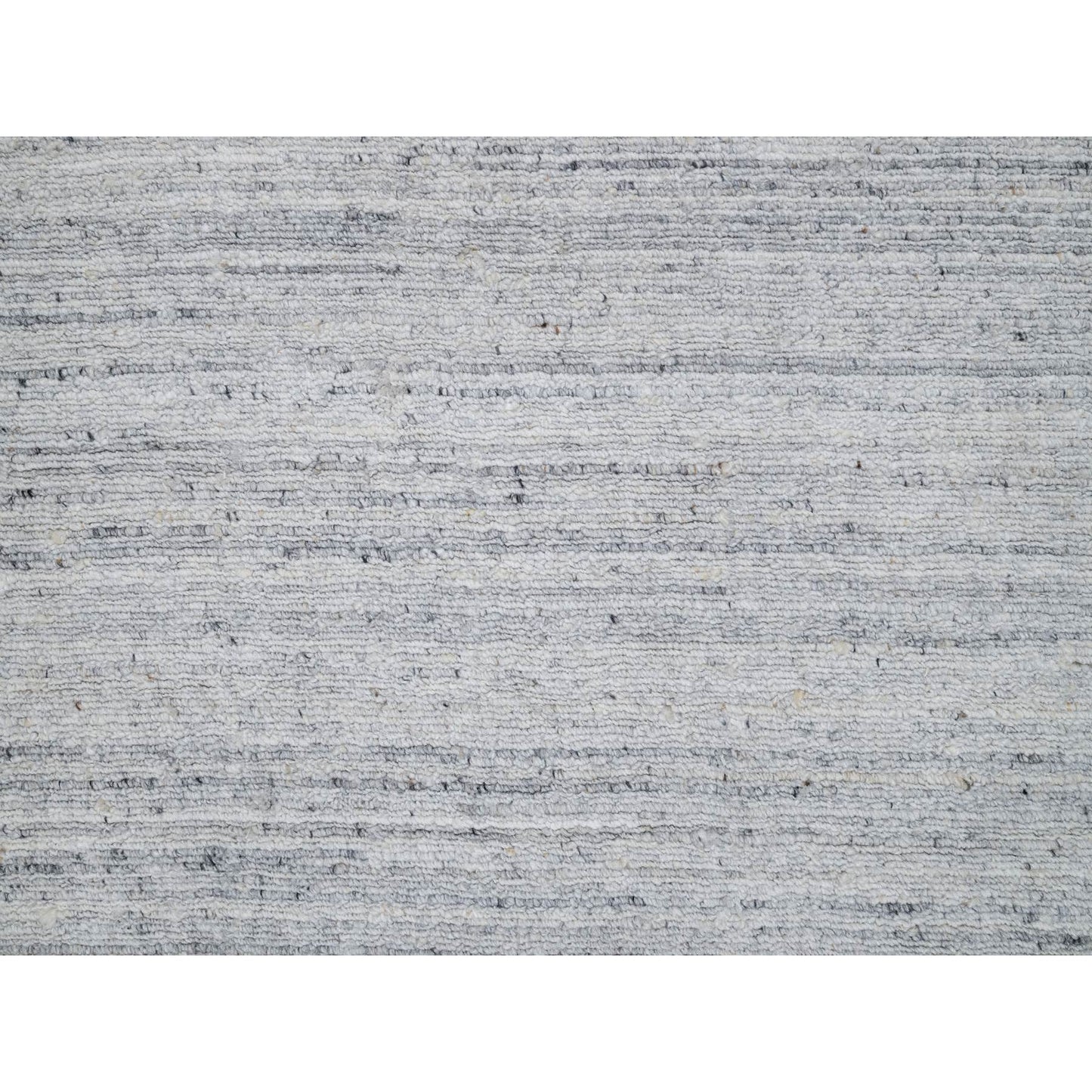 2'6"X6' White Plain Modern Striae Design Hand Loomed Pure Wool Runner Rug