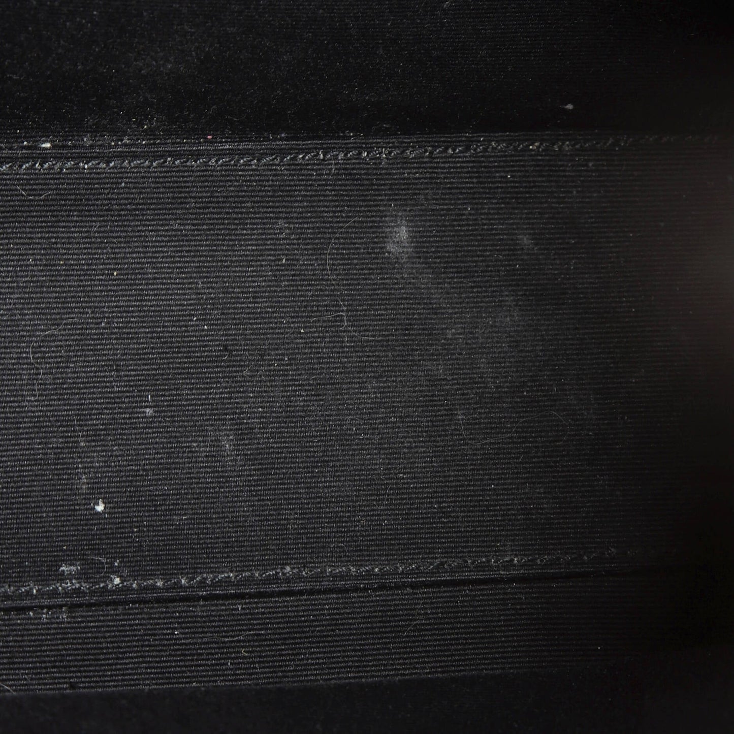 Saint Laurent Uptown Tote Leather Medium