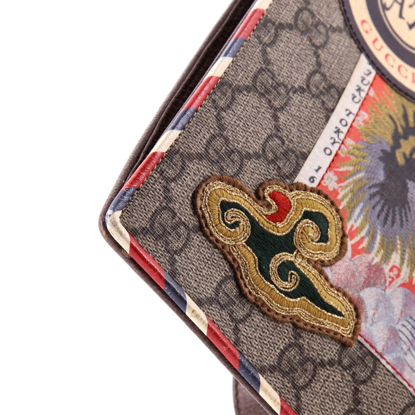 Gucci Courrier Pouch Gg Coated Canvas With Applique